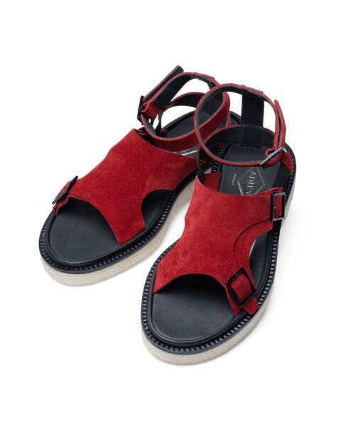 Sandalias con hebilla de piel tropeziana de ante rojo