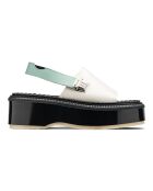 Sandalen aus elfenbeinfarbenem und pistazienfarbenem Leder