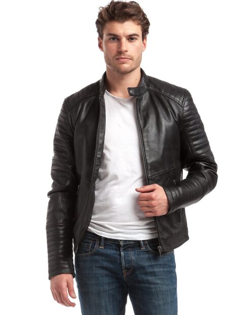 Schwarze Bikerjacke aus Leder von Enrique