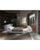 Modernes Design-Doppelbett aus hellblauem Grau/dunklem Stahl — 239 x 234 x 109 cm.