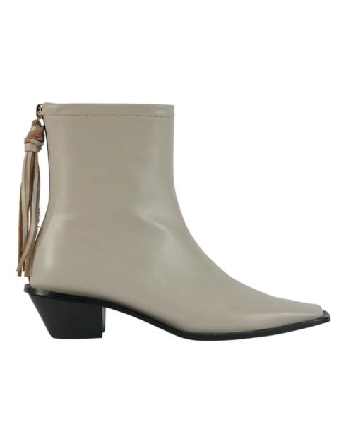 Botas de piel color crema