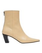 Beigefarbene Lederstiefel