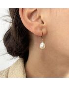 pendientes de oro, latón y perlas de agua dulce