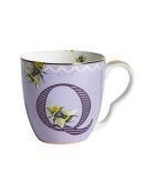 Q Becher mit mehrfarbigem Alphabet, 400 ml
