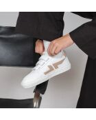 Beigefarbene Sneakers mit Klettverschluss