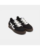 Sneakers Beta B3 nere in pelle scamosciata vegana