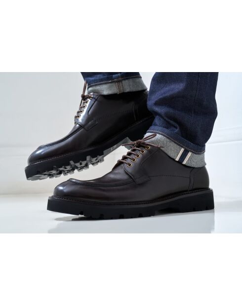 Derbies à plateau en cuir brun foncé