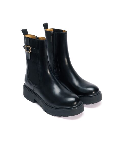 Chelsea-Stiefel aus Leder in Schwarz