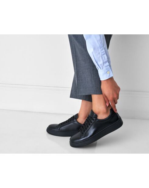 Baskets classiques en cuir noires