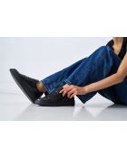 Baskets classiques en cuir noires