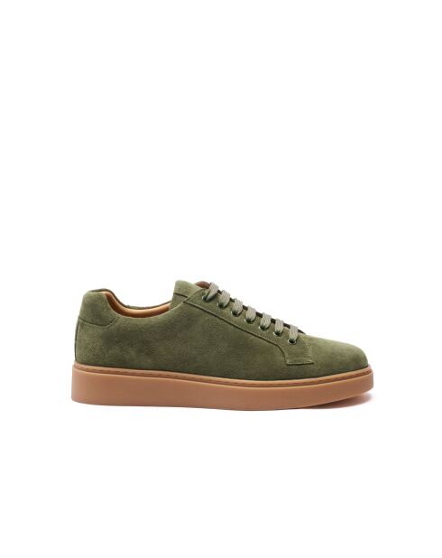 Sneakers classiche in pelle scamosciata verde tè