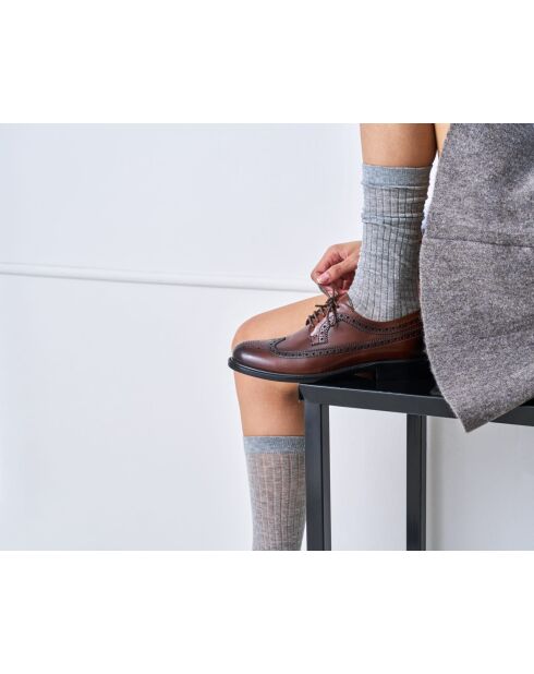 Derbies à bout golf en cuir bruns