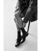 Zwarte oxfords van lakleer met rechte neus
