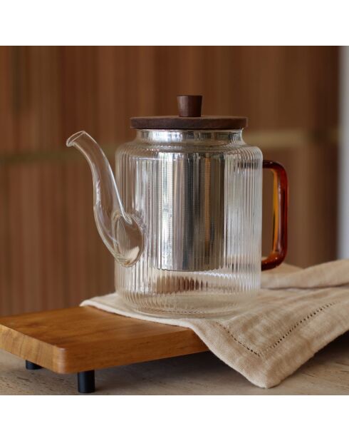 Teiera Karl in vetro borosilicato con manico ambrato - 1,2 L