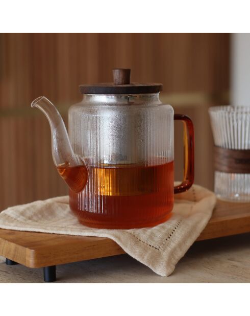 Teiera Karl in vetro borosilicato con manico ambrato - 1,2 L