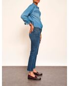 Die blauen Baumwolljeans von Sophia Wilson