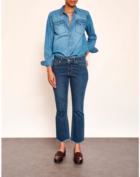 Die blauen Baumwolljeans von Sophia Wilson