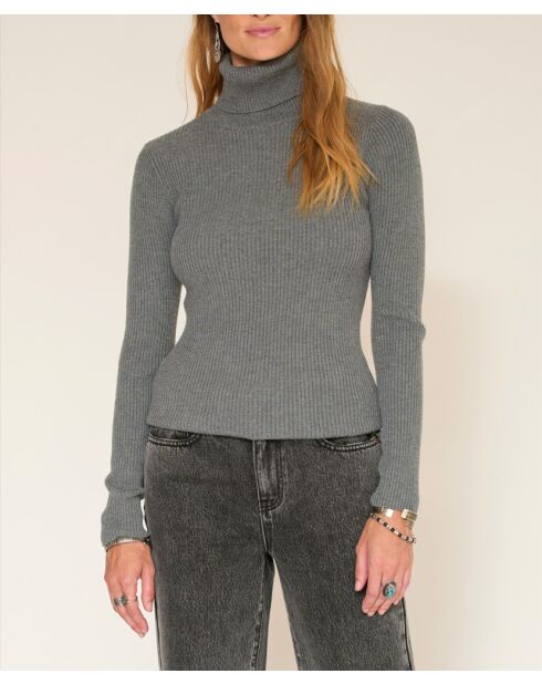 Klark grauer China-Pullover