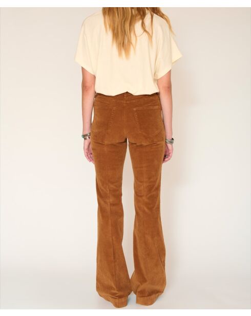 Die kamelfarbenen Baumwolljeans Diana Velvet