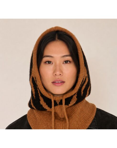 Bonnet Annily nuts