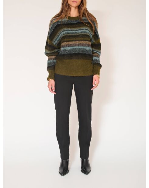 Khakifarbener Pullover Karter
