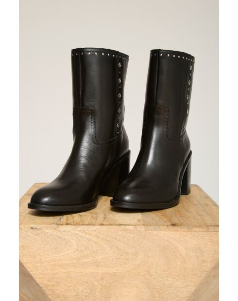 Scarpe nere Noelia