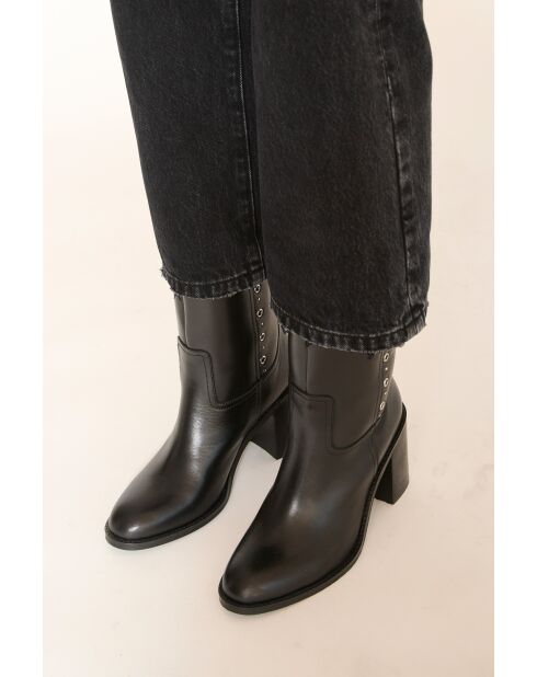 Scarpe nere Noelia