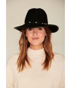 Gorro negro de lana boreal