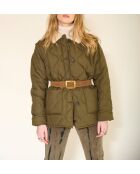 Khakifarbene, mildrote Baumwolljacke