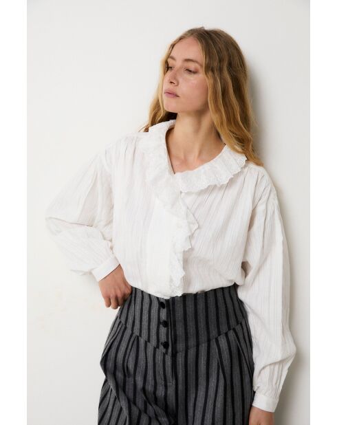 Maribel Trencilla ecru katoenen blouse