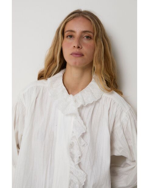 Maribel Trencilla ecru katoenen blouse