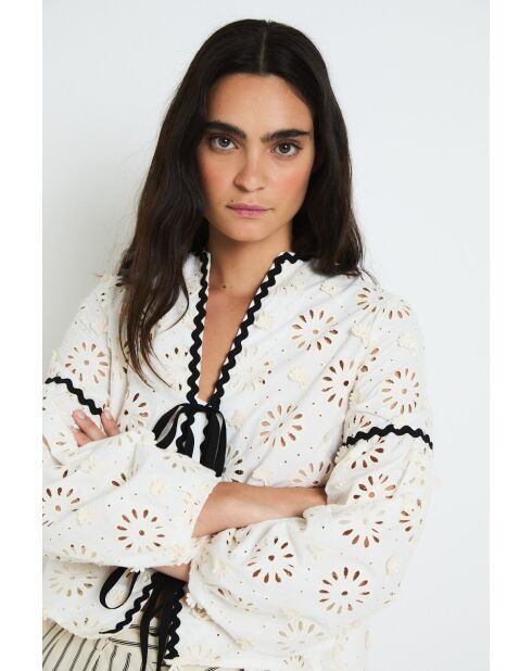 Blusa Cristina Troquelado in cotone ecru