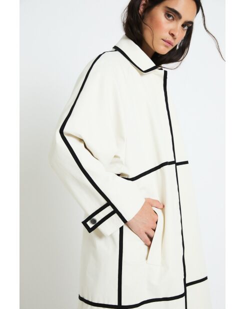 Gabardina Cintas Lluvia color crudo