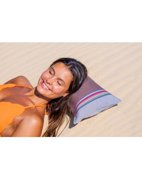 Coussin de plage gonflable en kikoy Watamu chocolat - 26x40 cm