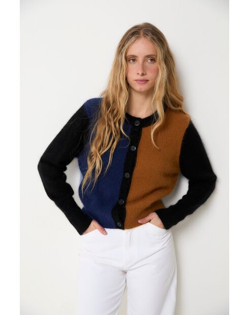 Blaue Jacke Nagoya Punto