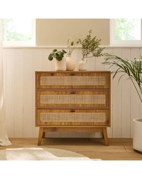 Cómoda Alia de 3 cajones con frentes de ratán y patas de madera - L.80 cm