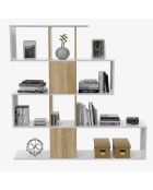 Libreria Zigzag con 4 livelli e 11 vani portaoggetti in legno bianco e chiaro - H.145 cm