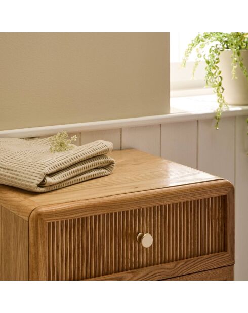 Cómoda Ava con 5 cajones con frentes laminados con decoración de madera marrón claro, H.100 cm