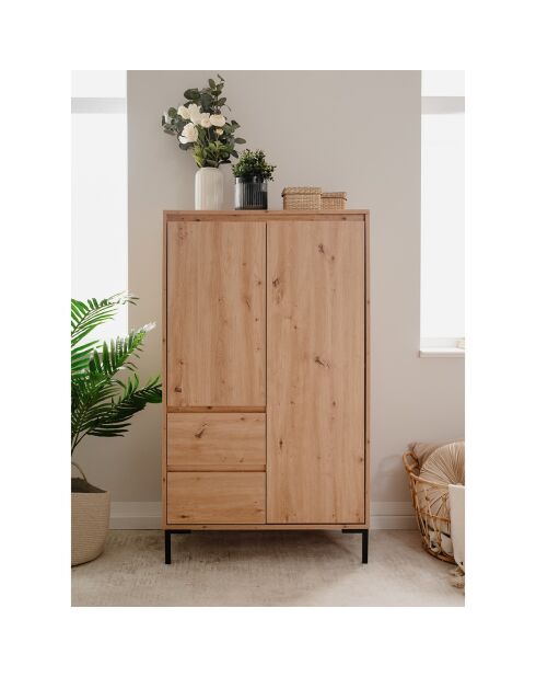 Aparador alto Plock con 2 puertas, 2 cajones y 2 estantes en colores madera marrón claro y negro, H.139 cm