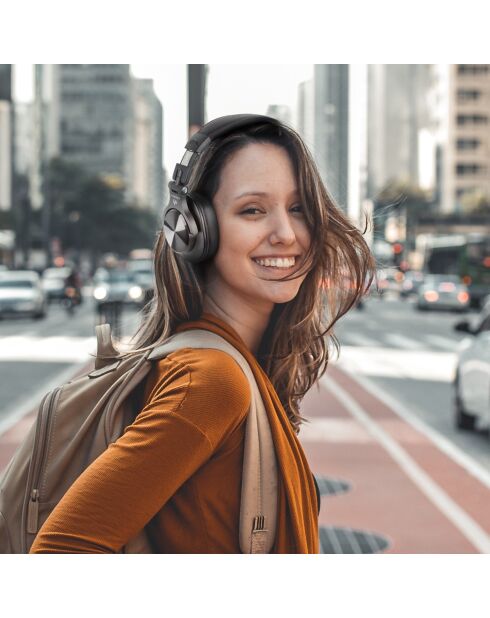Casque Bluetooth H6 noir brillant - 24x17x11 cm