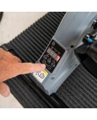 Pedalera eléctrica asistida Velora gris/negra para brazos y piernas con alfombrilla y mando a distancia, 36,5 x 30 x 39,5 cm