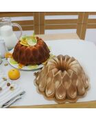 Moule à gâteau Bundt en aluminium coulé Serenk Fun Cooking jaune cuivre - 24 cm