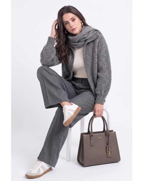 Langärmliger Sherpa-Flanell-Strickcardigan aus Wolle mit hohem Ausschnitt und Reißverschluss