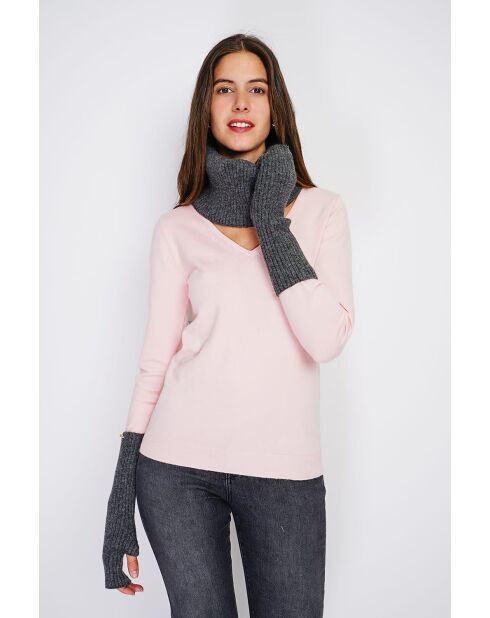 Girocollo in misto cashmere a costine con lupo a 12 strati