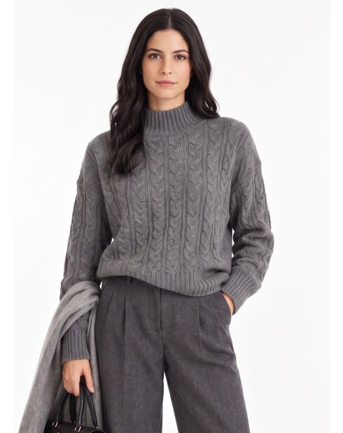 Gliss Langarmpullover aus Flanellwolle mit Zopfausschnitt