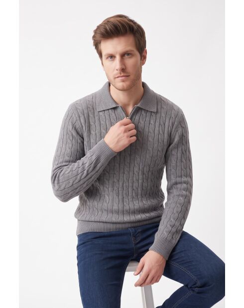 Camille Langarmpullover aus Wollflanell mit 4 Fäden und Zopfmuster