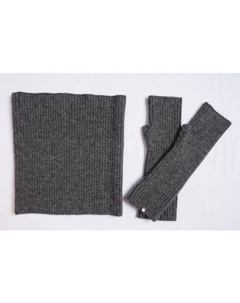 Muffole in misto cashmere a costine con motivo lupo a 12 strati
