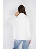 Maglione poncho Mary a collo alto lavorato a maglia naturale a manica lunga