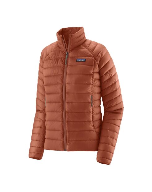 Gepolsterte Terrakotta-Jacke aus recycelten Feindaunen