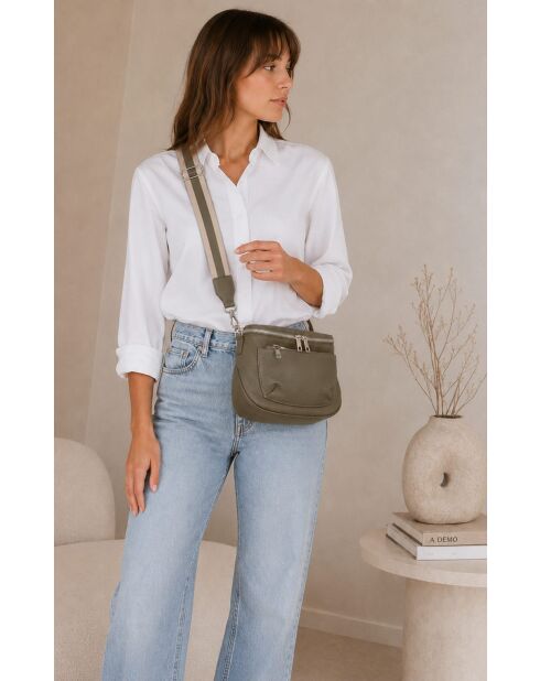 Favara Schultertasche aus olivfarbenem Leder - 24x19x7cm